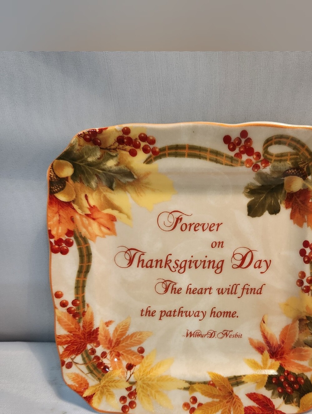 Thanksgiving Day Decorative Serving Plate - Autumn Leaves